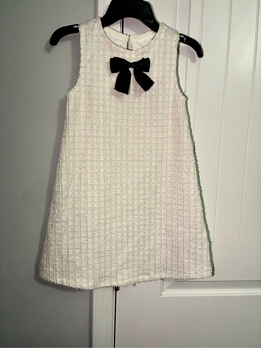 H&M Girls White Tweed Bow Dress – Size 6X/7